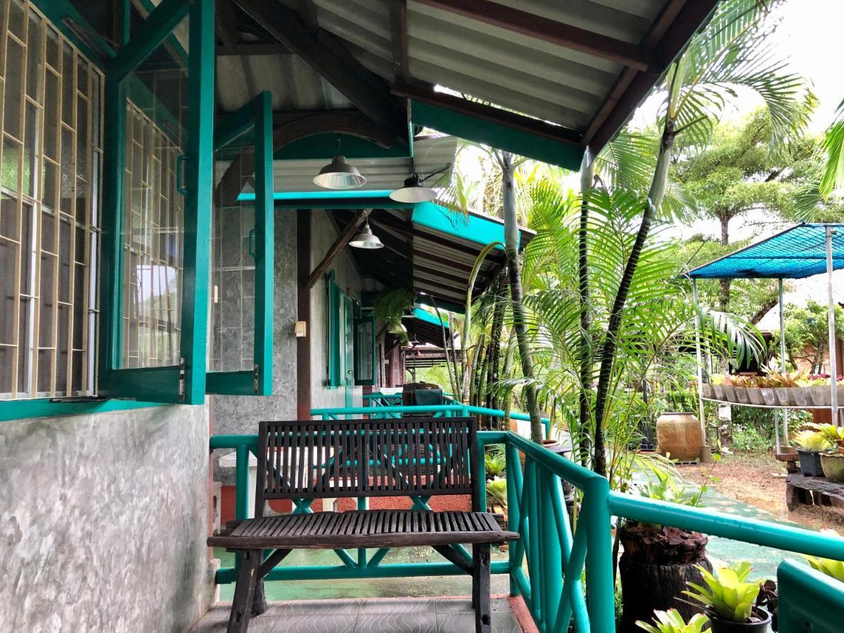 Pop Riverside Trat Exterior foto