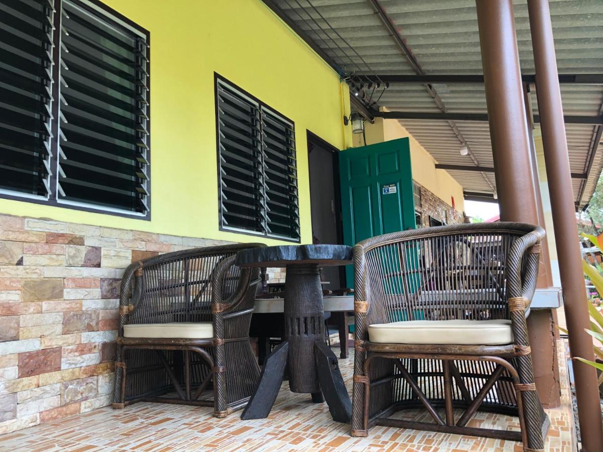 Pop Riverside Trat Exterior foto