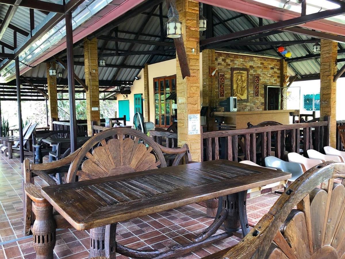 Pop Riverside Trat Exterior foto