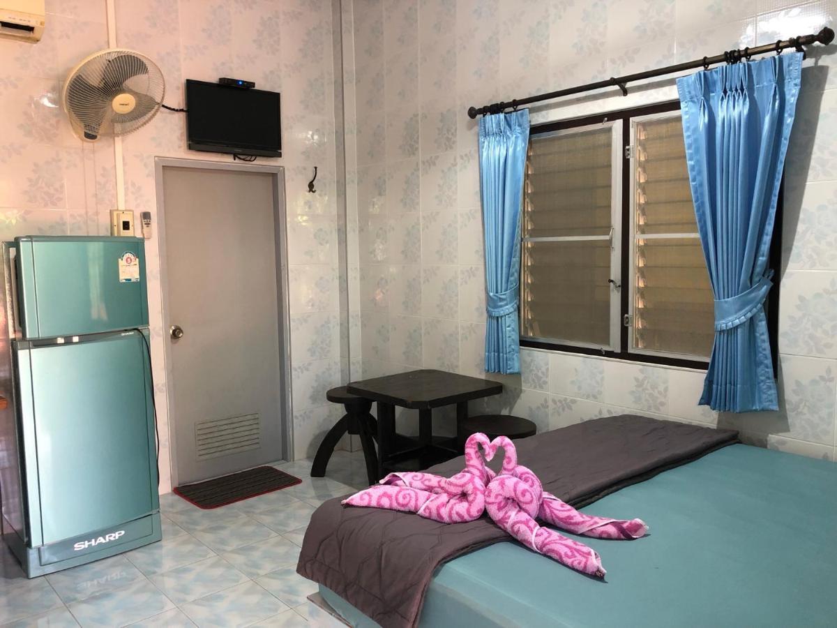 Pop Riverside Trat Exterior foto