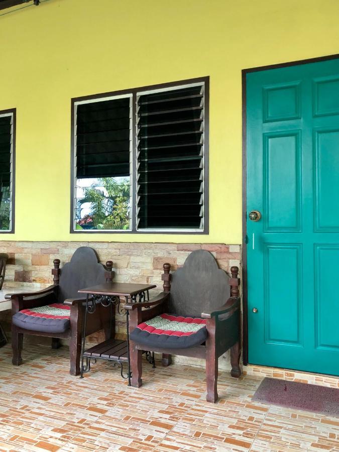 Pop Riverside Trat Exterior foto